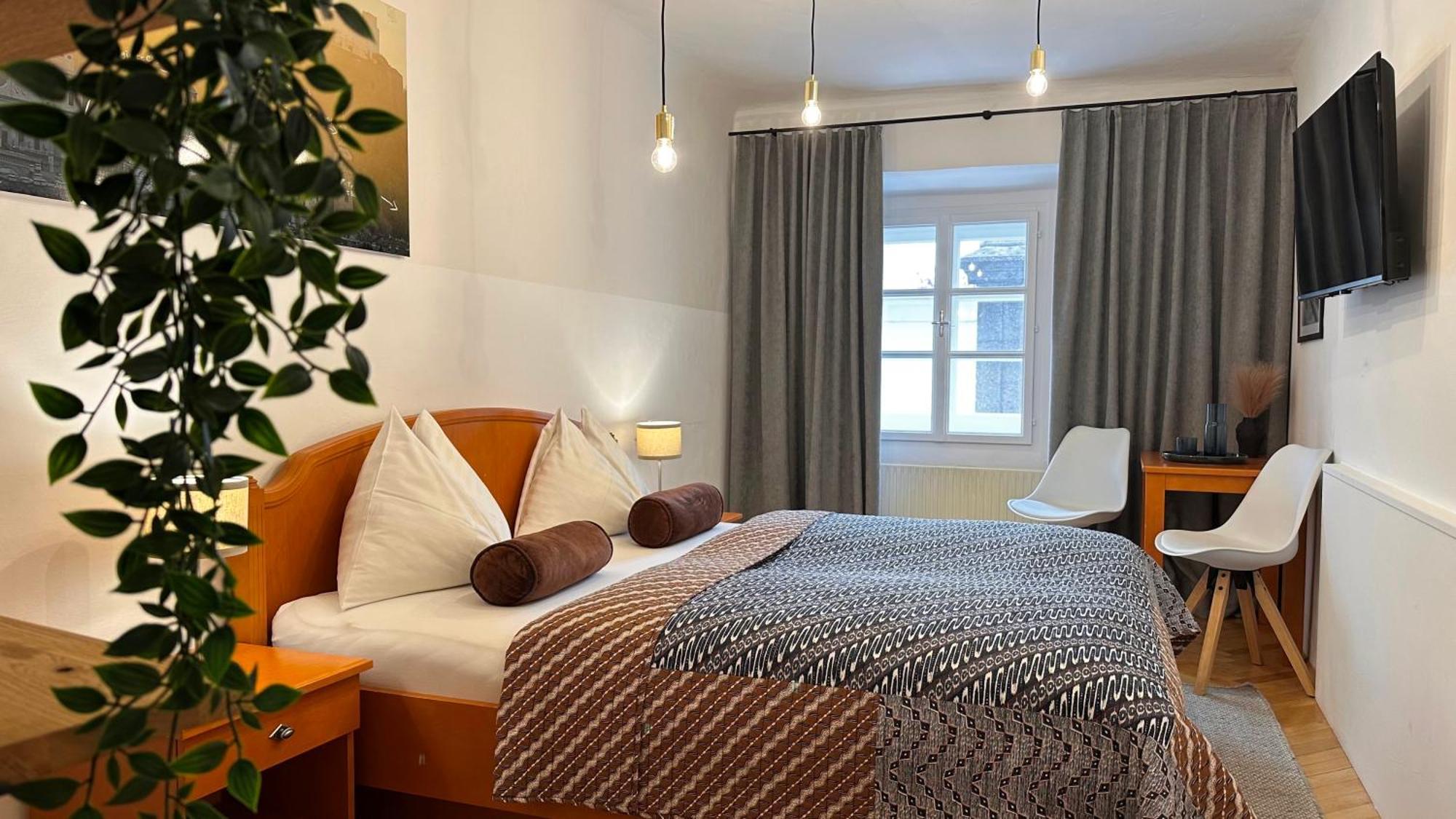 Hotel Krone 1512 Salzburg Luaran gambar