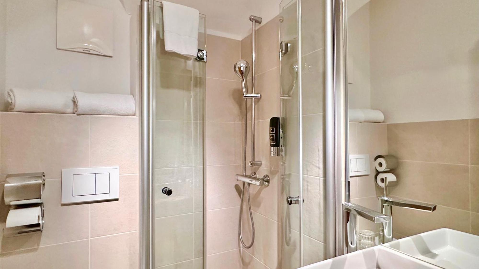 Hotel Krone 1512 Salzburg Bilik gambar